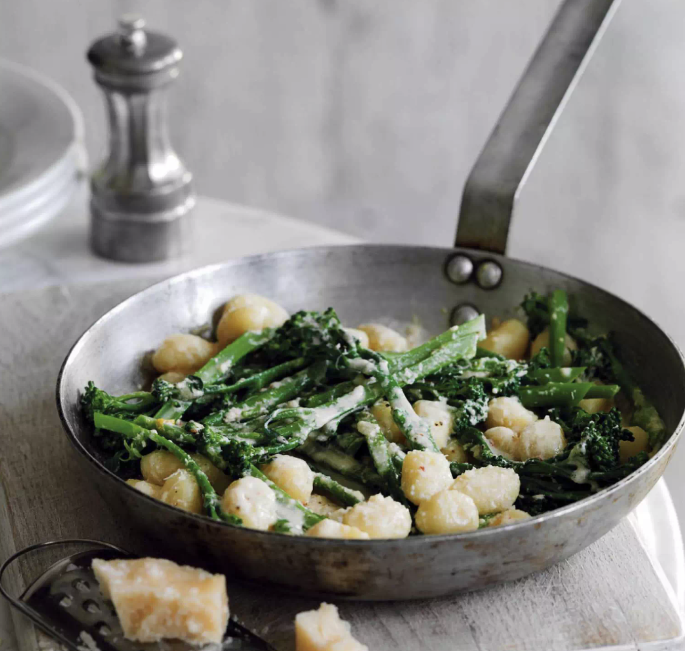 Gnocchi_med_broccoli_parmesangräddsås.png